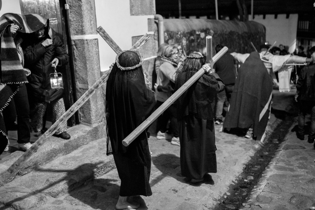 Empalaos de Valverde de la Vera en Semana Santa